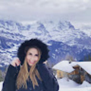 Meet your Posher, Emily marie